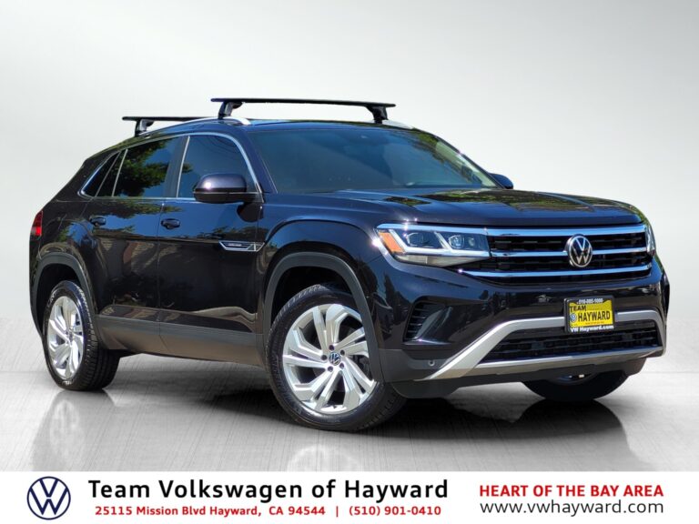 Used 2020 Volkswagen Atlas Cross Sport in Hayward
