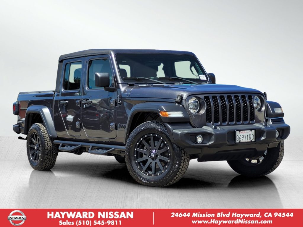 Used 2021 Jeep Gladiator in Hayward