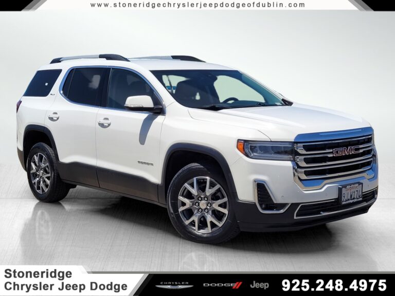 Used 2023 GMC Acadia in Pleasanton
