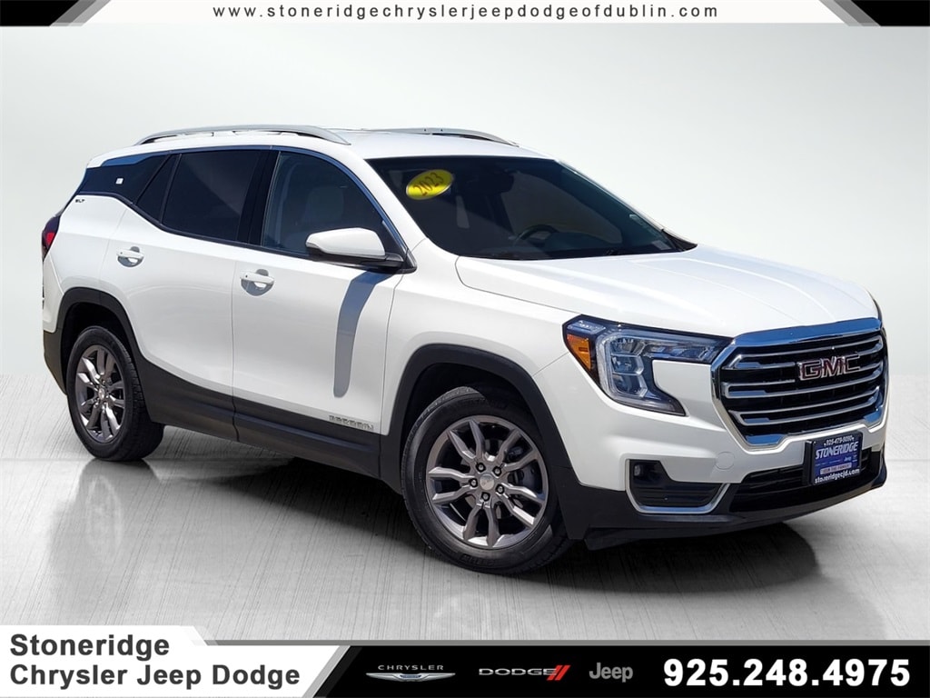 Used 2023 GMC Terrain in Pleasanton
