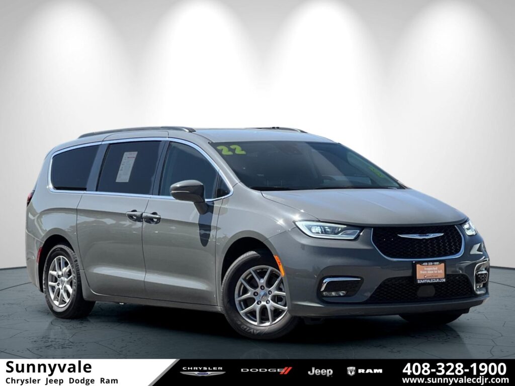 Used 2022 Chrysler Pacifica in Sunnyvale