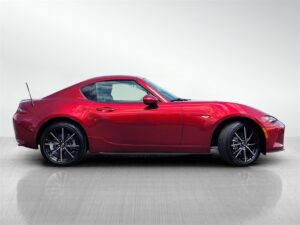 Mazda MX-5 Miata RF Grand Touring
