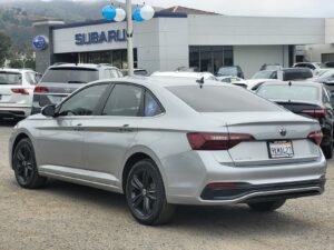 Volkswagen Jetta in Serramonte Kia