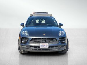2020 Porsche Macan Grey