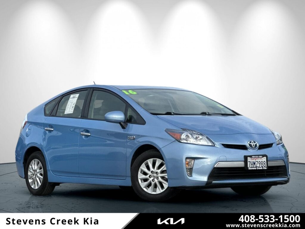 Used 2015 Toyota Prius Plug-in for sale in San Jose