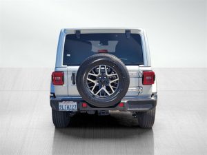 0321d9d279e2207b95bb8a1f5a1800e8x