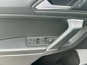 03713f26922852c1e38ef6a3983f812dx