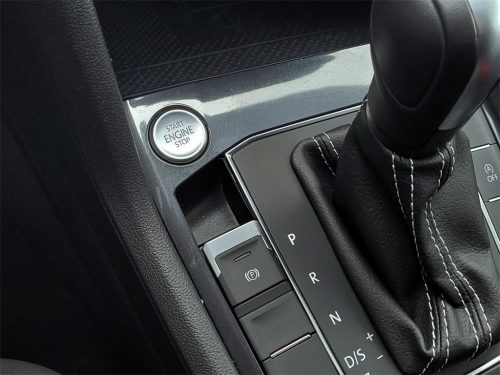 05cb4727edc5d1bb87c47a3c5f7d75d6x