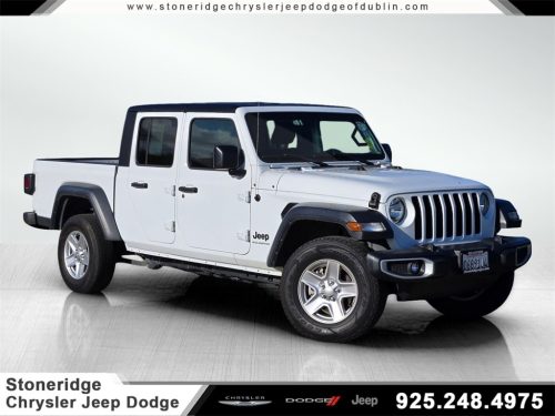 Used 2023 Jeep Gladiator for sale in Pleasanton