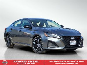 Used 2023 Nissan Altima for sale in Hayward
