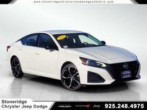 Used 2023 Nissan Altima for sale in Pleasanton