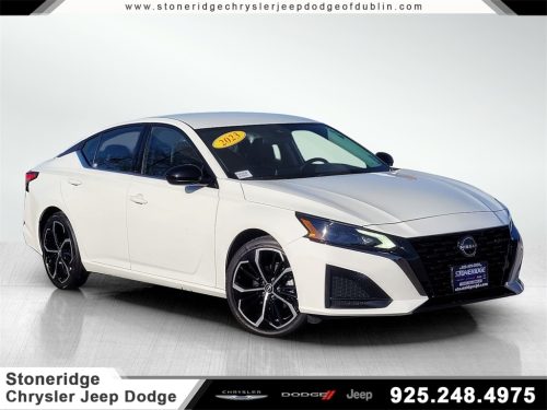 Used 2023 Nissan Altima for sale in Pleasanton