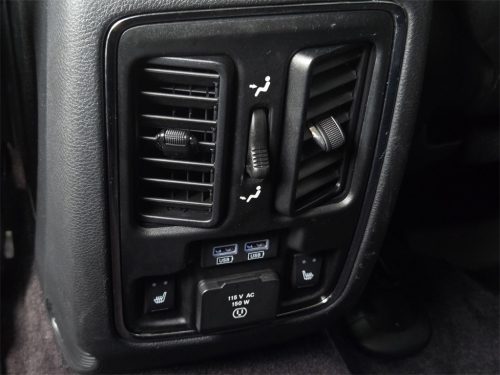 1be3e080a0a037efd0cd60bb5ddc3d7ax