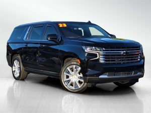 Used 2023 Chevrolet Suburban for sale in Newark