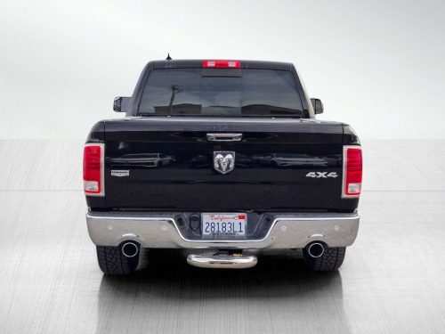 3979138de1df1782bd42acaa807382d9x