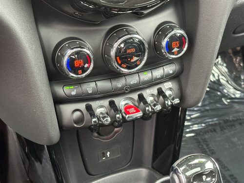 3b331879549450e93e10adca9fd378d0x