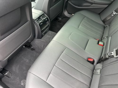 52fe3dbf0bd50a2b174652bc108adbd6x