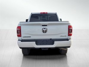 5d76a11b939b39a797c51751aa954470x