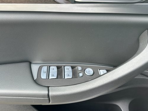 5fb3931cc8d856c3a44ef57d60a53210x