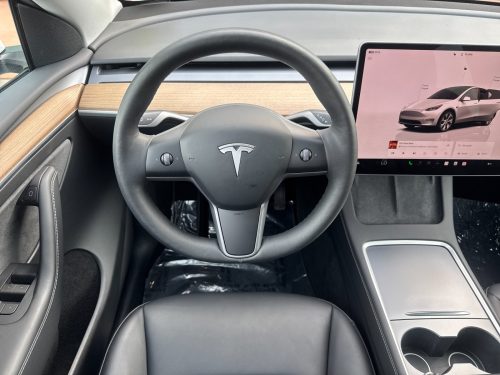 83277d9095321379b43323185e29c104x