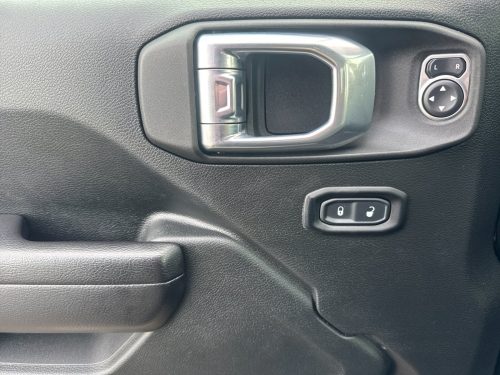 8baa4f617240f8f9442f1cb452921669x