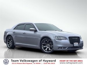 Used 2017 Chrysler 300 for sale in Hayward
