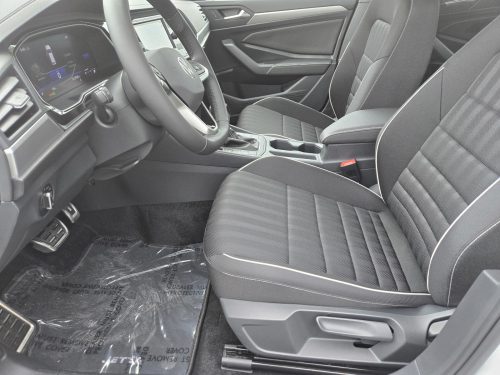 8d9e8c519b70409c703f53bae68ff49ex