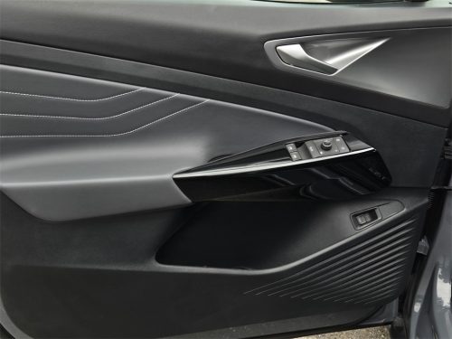 97325582977b9945afc4dcbabe0396d6x