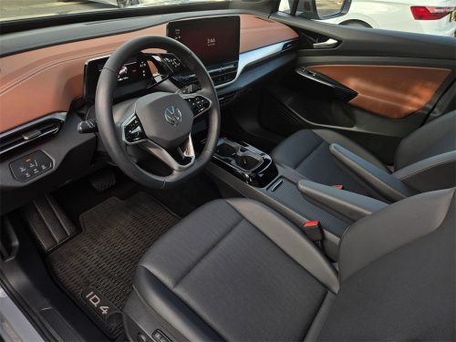 98b387bf157208342428316076be7469x