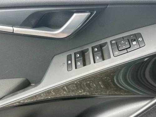 9c0c169a9e9cb6c9705dfe470033f52fx