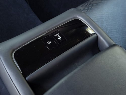 9ec3cb80f64024dff87ef280e379634ex