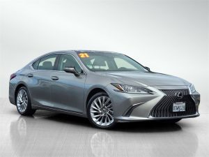 Used 2021 Lexus ES 350 for sale in Newark