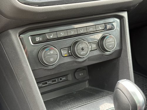 9f6a8726e6609121bbfb558068c79b38x