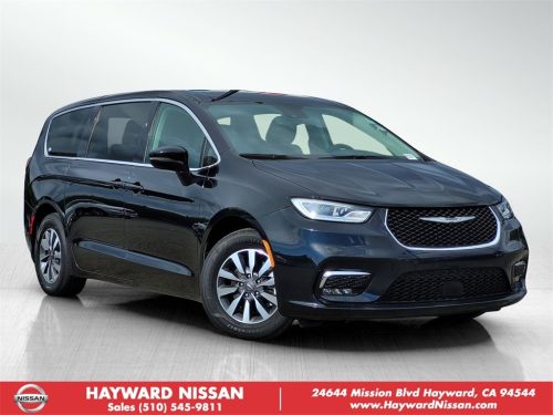 Used 2022 Chrysler Pacifica Hybrid for sale in Hayward