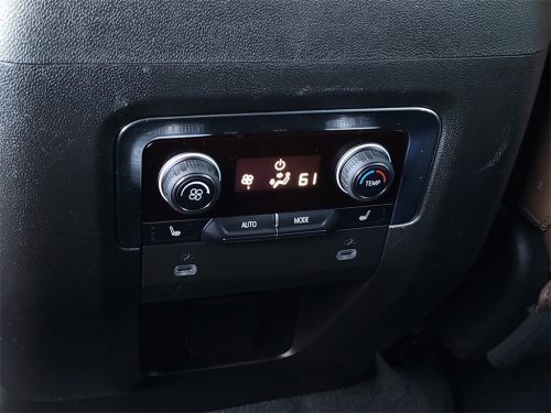 ad9b3ab2d165e5ae026aaa4d0d49e325x