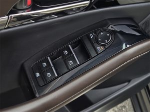 aed169b9432ec1750113f50717a00818x