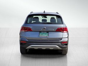 b428fd53182ee366e92c5aa61c561519x