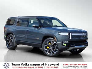 Used 2022 Rivian R1S for sale in Hayward