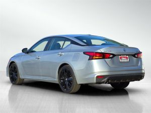 bdb8a20543f6529916b7433bd2fda304x