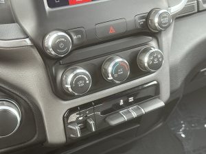 c0bfeed41d75fffa52ab04e6e491eefax