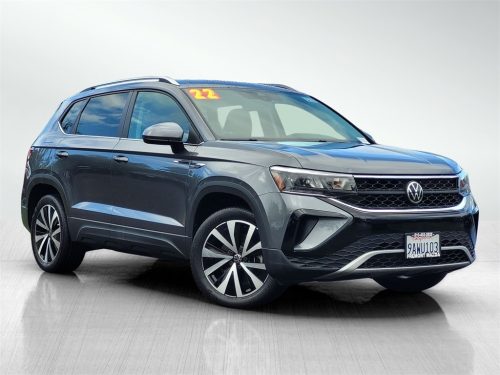 Used 2022 Volkswagen Taos for sale in Newark