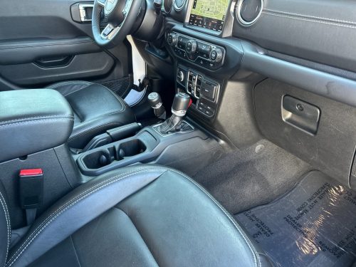 d59e643c3e2c8d2d57f3e9e31e7ecfb9x