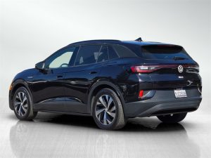 d8e83cb0b82c6c8fddd2bde00b370090x