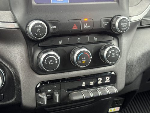 dbdffd58ba5857a619bf9981be7e0643x