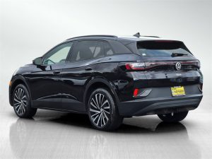 ef40d0ae4341af2c8aa1e57162f7413cx